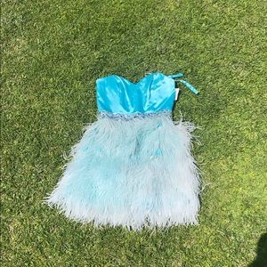 BRAND NEW SHERRI HILL dress. Never worn.